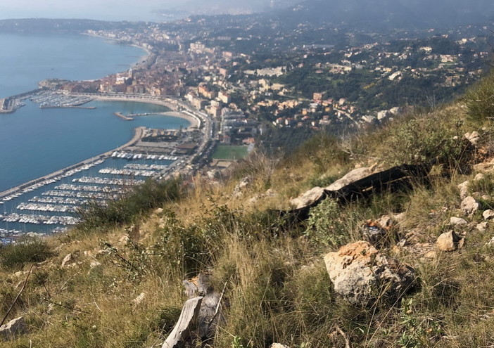 Ventimiglia: cadavere in stato di decomposizione trovato al passo della morte, domani il recupero