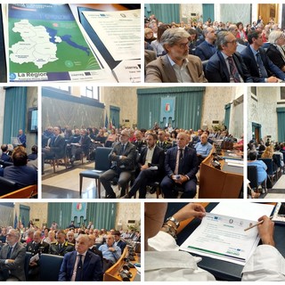 Cooperazione transfrontaliera, da Imperia parte la sfida Alcotra. Scajola: "Ruolo di primo piano della nostra provincia per la programmazione sino al 2027" (foto e video) Cooperazione transfrontaliera, da Imperia parte la sfida Alcotra. Scajola: "Ruolo di primo piano della nostra provincia per la programmazione sino al 2027" (foto e video)