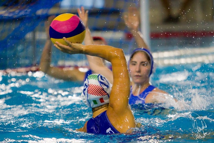 Pallanuoto: seconda vittoria di fila per la Rari Nantes Imperia femminile, stesa la Canottieri Milano
