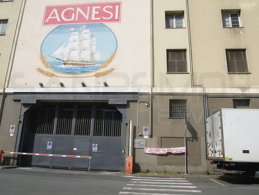 Imperia: impianti per il confezionamento della pasta smontati dalla Agnesi per essere venduti in Romania Imperia: impianti per il confezionamento della pasta smontati dalla Agnesi per essere venduti in Romania