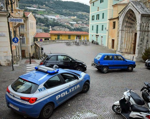 Due operazioni antidroga su Ventimiglia: Polizia arresta un 18enne e un 20enne