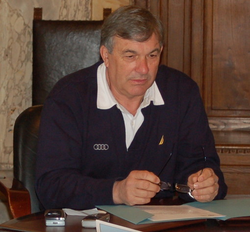 Imperia: Al vaglio della Provincia la realizzazione al Colle di Nava di un centro di recupero faunistico Imperia: Al vaglio della Provincia la realizzazione al Colle di Nava di un centro di recupero faunistico