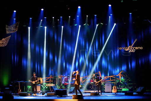 Premio Tenco 2018 'Migrans Uomini, Idee, Musiche': grande successo per la 42a edizione della rassegna della canzone d’autore Premio Tenco 2018 'Migrans Uomini, Idee, Musiche': grande successo per la 42a edizione della rassegna della canzone d’autore
