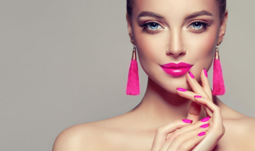 Lacca, fluido, tinta, primer per labbra: che cosa sono? Lacca, fluido, tinta, primer per labbra: che cosa sono?