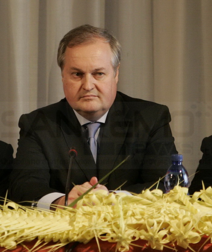 Presunte infiltrazioni mafiose a Bordighera: durissimo intervento del Sindaco Bosio Presunte infiltrazioni mafiose a Bordighera: durissimo intervento del Sindaco Bosio