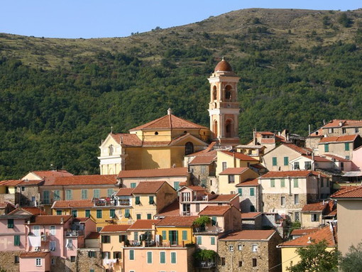 Pietrabruna: un miglior sistema di raccolta dei rifiuti, la richiesta della minoranza