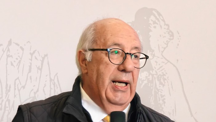 Alberghi di lusso, a Sanremo agosto parte al 99%. Sarlo: "Le camere libere sono fisiologiche, polemica senza senso" Alberghi di lusso, a Sanremo agosto parte al 99%. Sarlo: "Le camere libere sono fisiologiche, polemica senza senso"