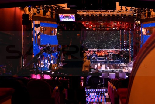 Domani su Rai Uno dal Casinò c'è 'Sanremo Giovani': ecco il palco che ospiterà la serata al teatro dell'opera (Foto) Domani su Rai Uno dal Casinò c'è 'Sanremo Giovani': ecco il palco che ospiterà la serata al teatro dell'opera (Foto)