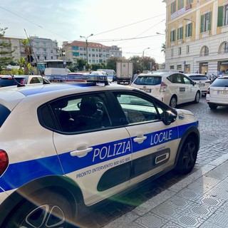 Sanremo, concorso per la selezione di 3 agenti di Polizia locale a tempo determinato