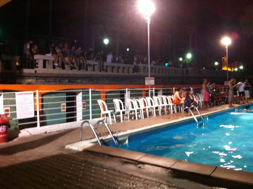 Imperia: grande successo ieri sera per l'appuntamento con il 'Paglione del Mare'