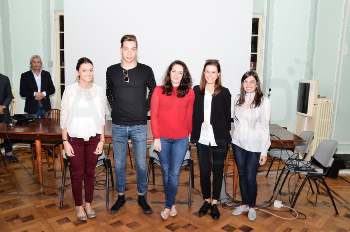 Sanremo: consegnate questo pomeriggio le 5 borse di studio assegnate dalla Banca di Caraglio