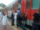 Nelle foto il treno fermo alla stazione di Porto Maurizio