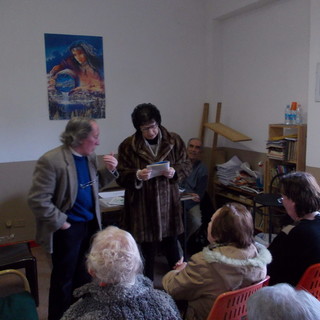 Vallecrosia: grande successo per il secondo reading di poesie al circolo 'Smile'