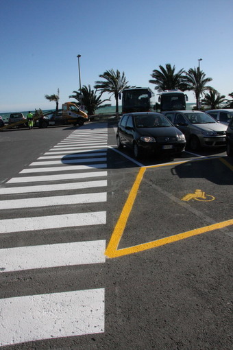 Sanremo: 70 euro per parcheggiare il pullman, per Massacano un'esagerazione Sanremo: 70 euro per parcheggiare il pullman, per Massacano un'esagerazione