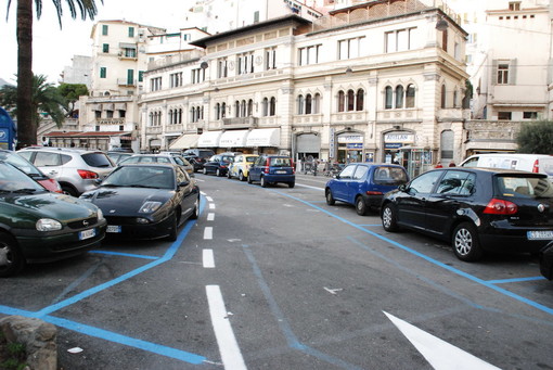 Sanremo; viabilità in piazza Eroi Sanremesi, lettore "Ora è un disastro"