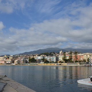Sanremo: balneazione nel centro della città, servono prelievi fatti secondo il giusto protocollo