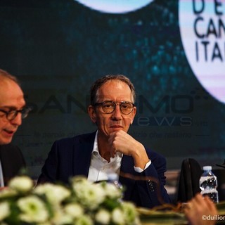 Alberto Biancheri in conferenza stampa Alberto Biancheri in conferenza stampa