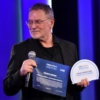 Casa Sanremo Writers 2026 celebra la cultura: record di partecipazione, Premio alla Carriera a Franco Simone