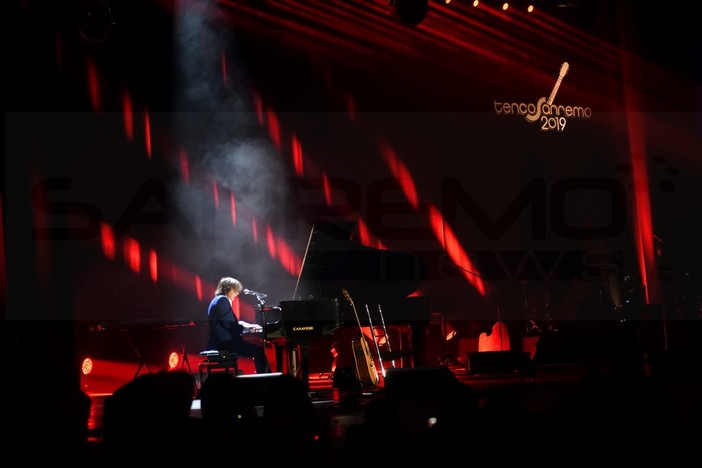 La famiglia Tenco torna all’attacco del Club e punta il dito contro Sergio Staino: “Atteggiamento e linguaggio offensivo e inaccettabile” La famiglia Tenco torna all’attacco del Club e punta il dito contro Sergio Staino: “Atteggiamento e linguaggio offensivo e inaccettabile”