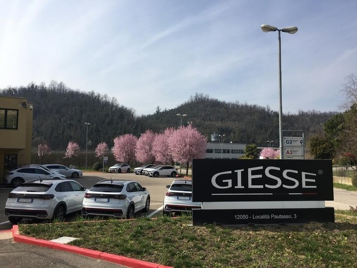 Lavoratori felici con l’area fitness e quella "gioia": così un’azienda roerina scommette sui dipendenti