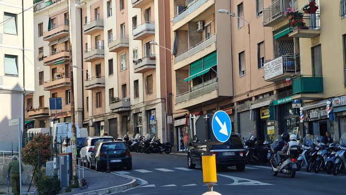 Sanremo: lunedì prossimo lavori di asfaltatura in piazza Eroi e via Martiri, serie di divieti