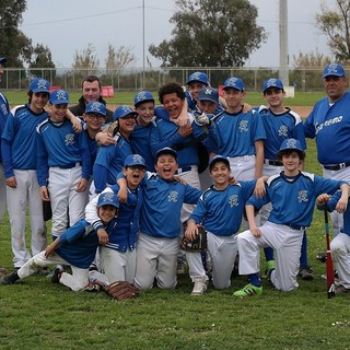 Baseball: Sanremo, una tripla vittoria al debutto per Allievi e Ragazzi. La fotogallery delle partite e tutti i nomi dei piccoli Squaletti. Bottero: “Ottima partenza” Baseball: Sanremo, una tripla vittoria al debutto per Allievi e Ragazzi. La fotogallery delle partite e tutti i nomi dei piccoli Squaletti. Bottero: “Ottima partenza”