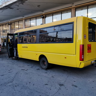 Sanremo: oggi la prima giornata di Scuolabus con la Riviera Trasporti, un solo problema ma servizio ok