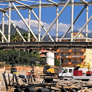 Riaprono le rampe ciclabili tra Taggia e Riva Ligure: entro il 30 giugno la riapertura totale con il nuovo ponte Riaprono le rampe ciclabili tra Taggia e Riva Ligure: entro il 30 giugno la riapertura totale con il nuovo ponte