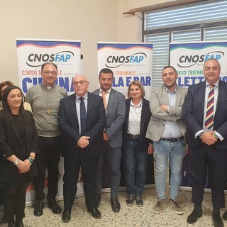 Vallecrosia, il prefetto di Imperia Romeo incontra i ragazzi del Cnos Fap: "Il lavoro si trova con impegno e volontà" (Foto e video)