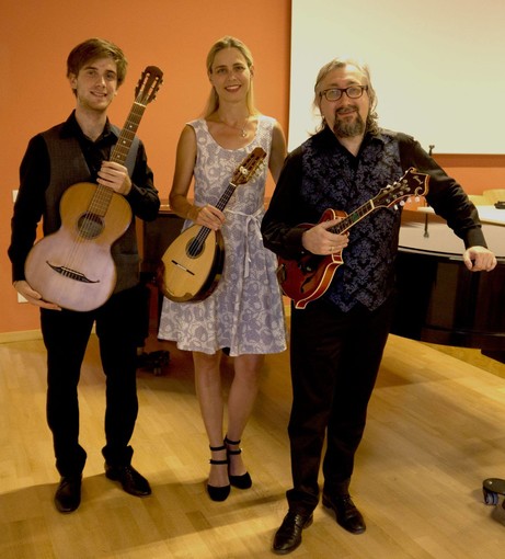 Il trio “Pizzicante”