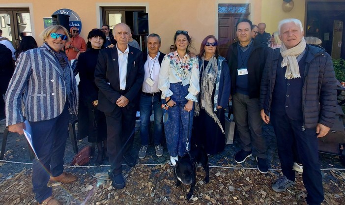 Tradizione e gastronomia nella storia: tre ventimigliesi in giuria alla rievocazione di Cocconato (Foto) Tradizione e gastronomia nella storia: tre ventimigliesi in giuria alla rievocazione di Cocconato (Foto)