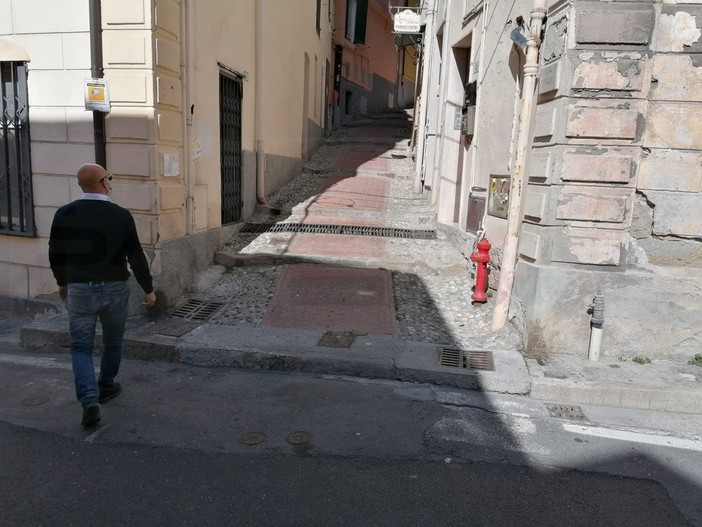 Sanremo: sistemata da Amaie Energia la zona di corso Inglesi e via Costiglioli, Artusi "Impegnati ogni giorno per la pulizia della città" (Foto)