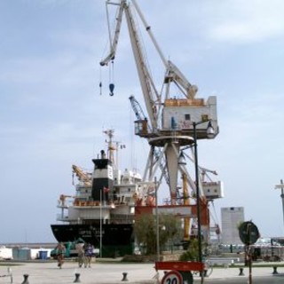 Imperia: rinvio per l'avvio dei collegamenti da Imperia in traghetto verso Sicilia, Sardegna e Tunisia