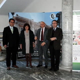 Sanremo: visita del candidato al senato Guerrieri (PD) all'Istituto Regionale per la Floricoltura Sanremo: visita del candidato al senato Guerrieri (PD) all'Istituto Regionale per la Floricoltura