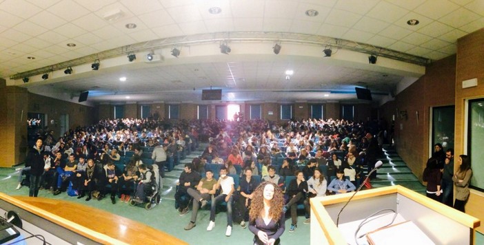 Imperia: oltre 470 studenti questa mattina alla proiezione del film 'Trashed' alla Camera di Commercio