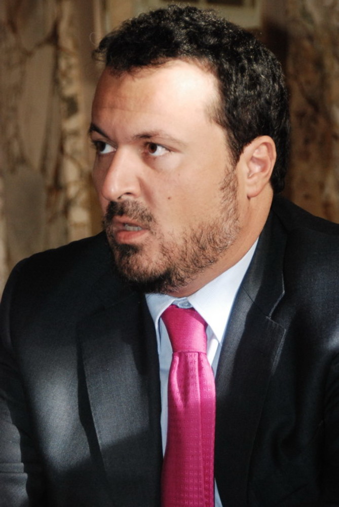 Sanremo: viaggi all'estero dell'Amministrazione, la risposta al 'Grillo Meetup'