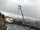 Maltempo a Sanremo: si piega un palo della luce e viene chiusa via Duca d’Aosta, strada di collegamento con Poggio (Foto) Maltempo a Sanremo: si piega un palo della luce e viene chiusa via Duca d’Aosta, strada di collegamento con Poggio (Foto)