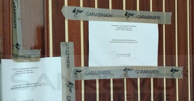 Omicidio di via Hope a Sanremo, fermato il figlio della donna: svolta nelle indagini dopo il lungo interrogatorio Omicidio di via Hope a Sanremo, fermato il figlio della donna: svolta nelle indagini dopo il lungo interrogatorio