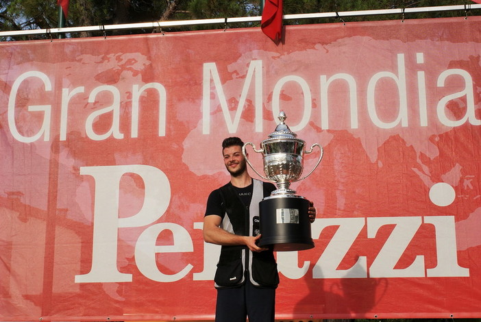 Tiro a Volo: il sanremese Enrico Moraglia conquista i due trofei più ambiti del 5° Gran Mondiale Perazzi