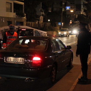 Sanremo: controllore trova proiettile sul bus da Coldirodi, avvertiti i Carabinieri che ora svolgono le indagini Sanremo: controllore trova proiettile sul bus da Coldirodi, avvertiti i Carabinieri che ora svolgono le indagini