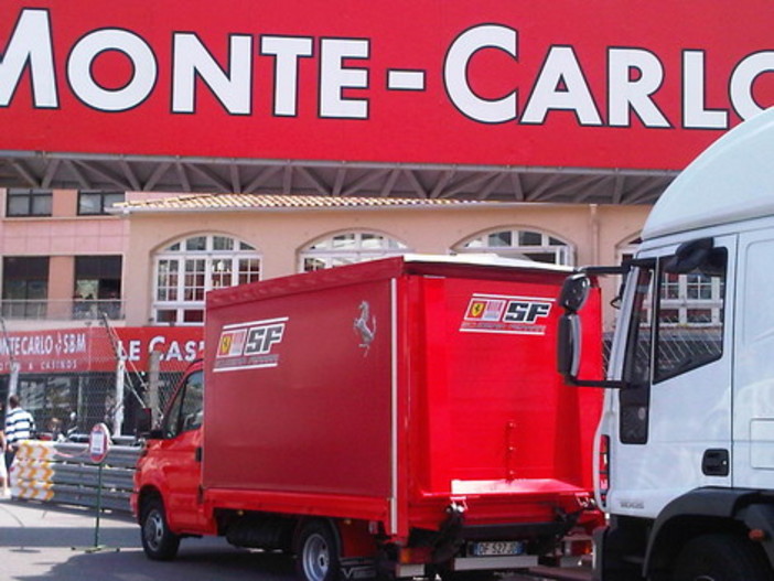 Montecarlo: i preparativi del 68° Gran Premio di domenica Montecarlo: i preparativi del 68° Gran Premio di domenica