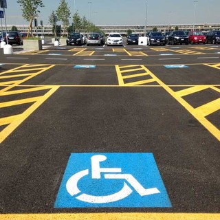 Sanremo: multe ai disabili, l'Amministrazione "In città più posti di quelli previsti per Legge ma pronti ad aumentarli"