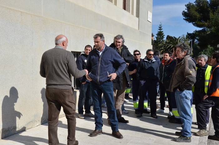 Imperia: domani mattina assemblea cittadina pubblica dei sindacati per parlare della vertenza Tradeco Imperia: domani mattina assemblea cittadina pubblica dei sindacati per parlare della vertenza Tradeco