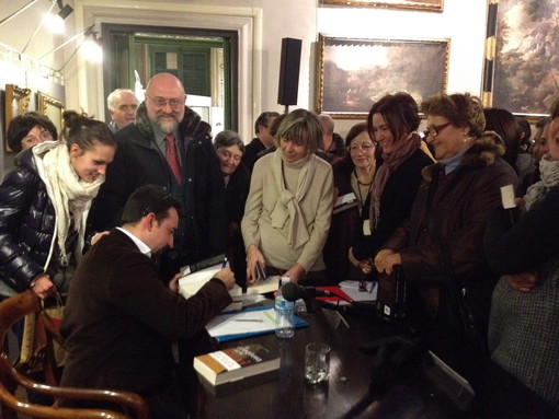 Sanremo: grande successo, sabato, per la presentazione de 'La Congiura delle Torri' Sanremo: grande successo, sabato, per la presentazione de 'La Congiura delle Torri'