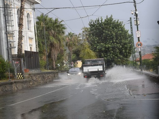 Maltempo in arrivo: mercoledì piogge intense sulla nostra provincia, quindi vento forte fino a venerdì Maltempo in arrivo: mercoledì piogge intense sulla nostra provincia, quindi vento forte fino a venerdì