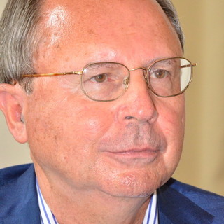 Sanremo: post sui 'social' di Giacon "In via Matteotti due netturbini si fanno sempre i 'fatti' loro!"