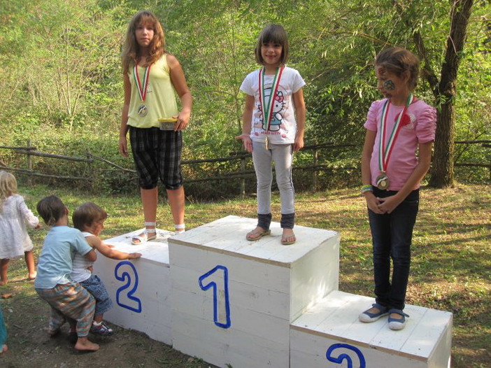 Molini di Triora: grande successo durante la sagra di oggi per la 'Corsa delle Lumache'