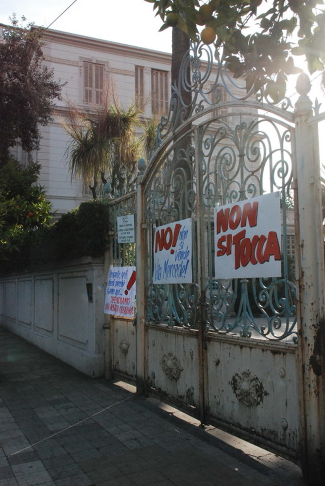 Sanremo: vendita di Villa Mercede, un nostro lettore interviene sulla protesta di ieri Sanremo: vendita di Villa Mercede, un nostro lettore interviene sulla protesta di ieri
