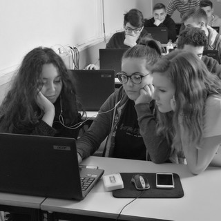 Sanremo: venerdì la 3a E del 'Cassini' presenta all'Unitre la lezione 'Dallo scriptorium al digitorium' Sanremo: venerdì la 3a E del 'Cassini' presenta all'Unitre la lezione 'Dallo scriptorium al digitorium'