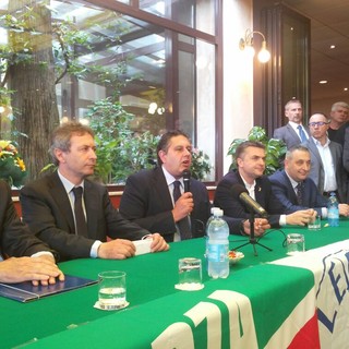 La candidatura di Luca Lanteri ed il nodo sul simbolo di Forza Italia nel 'menù' della cena di ieri tra Toti e Berlusconi